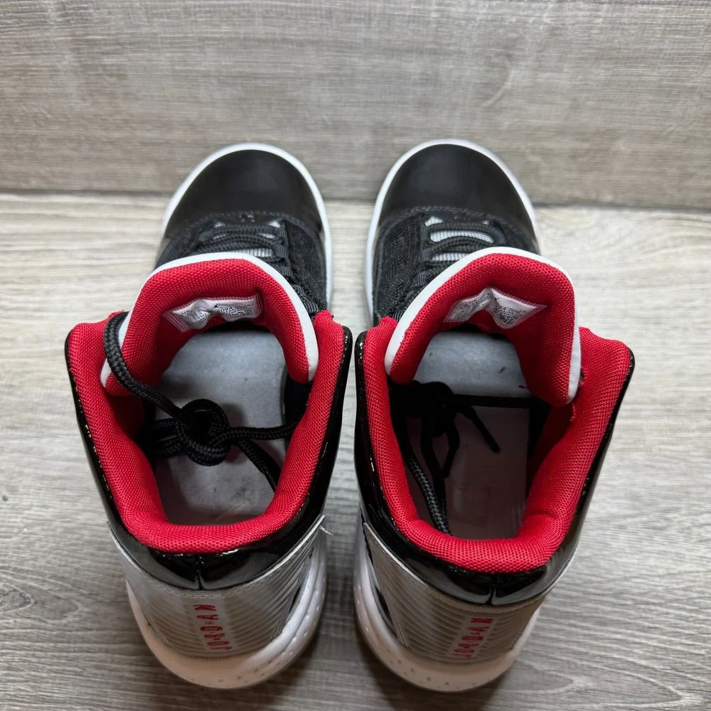 Jordan Max Aura 2 Black Cement Sneakers Shoes GS 6.5Y Women's 8 CN8094-006